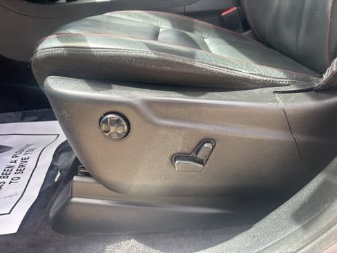 Used 2018 Dodge Durango GT AWD/4WD image 18