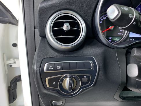 Used 2018 Mercedes-Benz GLC 300 image 17