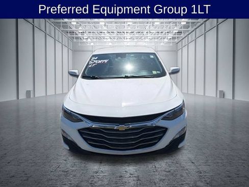 Used 2024 Chevrolet Malibu LT FWD image 3