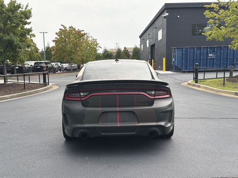Used 2021 Dodge Charger SRT Hellcat RWD image 14