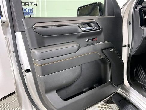 Used 2022 GMC Sierra 1500 AT4 w/ AT4 Premium Package image 18