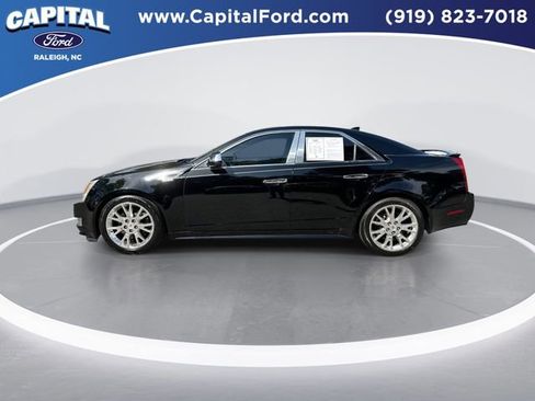 Used 2010 Cadillac CTS Premium image 5