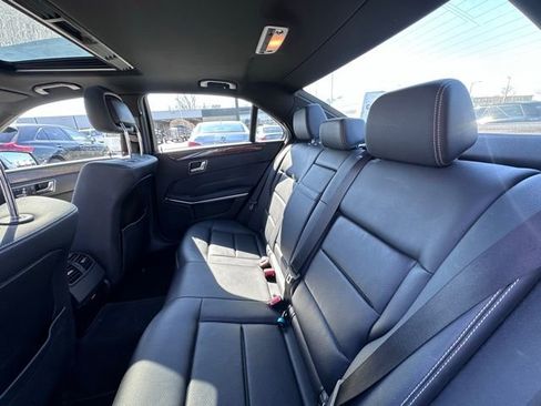Used 2015 Mercedes-Benz E 350 4MATIC Sedan image 17