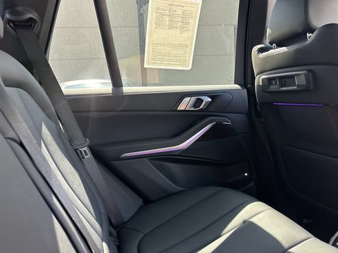 Used 2019 BMW X5 xDrive40i w/ Convenience Package AWD/4WD image 40