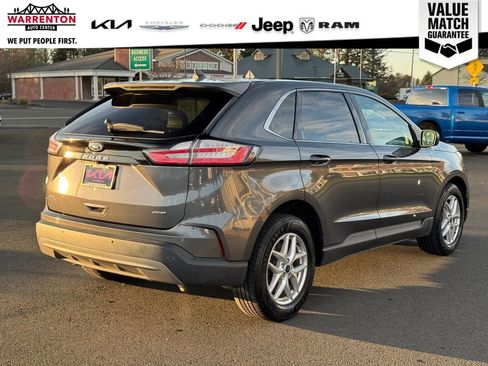 Used 2022 Ford Edge SEL image 9