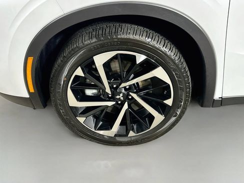 Used 2024 Mitsubishi Outlander SE Black Edition AWD/4WD image 8