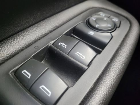 Used 2019 GMC Terrain SLE FWD image 27