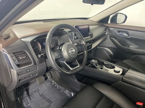 Used 2023 Nissan Rogue SV AWD/4WD image 12
