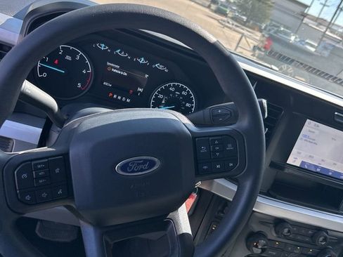 Used 2025 Ford F250 XL w/ STX Appearance Package AWD/4WD image 9