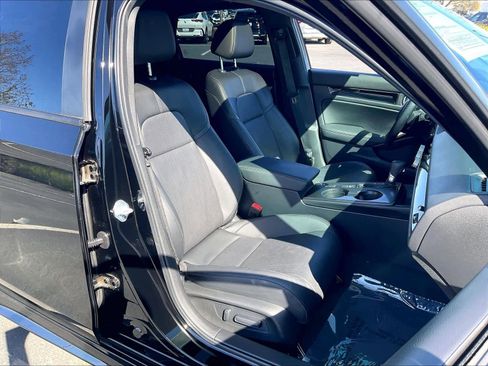 Used 2025 Honda Civic Sport Touring image 10