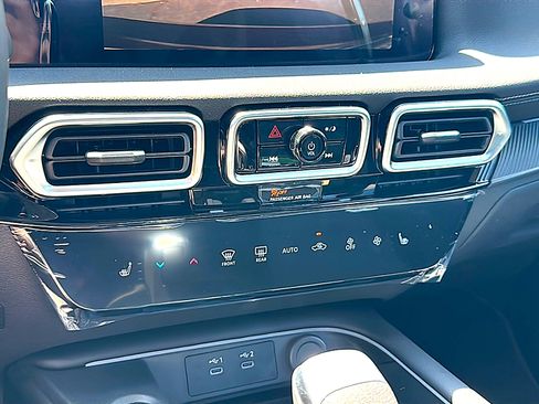 New 2026 Nissan Sentra SV w/ SV Convenience Package image 23