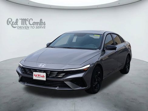 New 2026 Hyundai Elantra SEL Sport Premium image 1