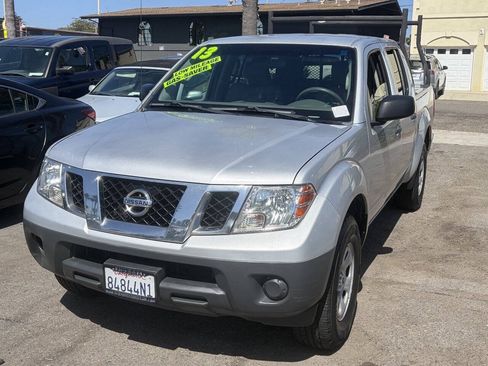 Used 2013 Nissan Frontier S RWD image 2