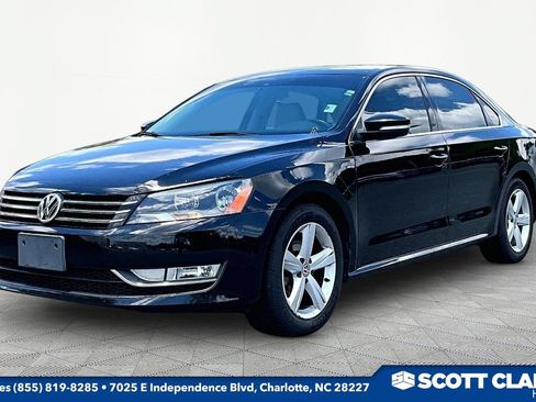 Used 2015 Volkswagen Passat 1.8T Limited Edition FWD image 3