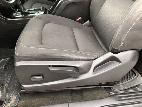 Used 2015 GMC Canyon SLE w/ SLE Convenience Package image 14