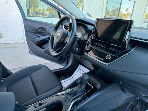 Used 2024 Toyota Corolla LE FWD image 22