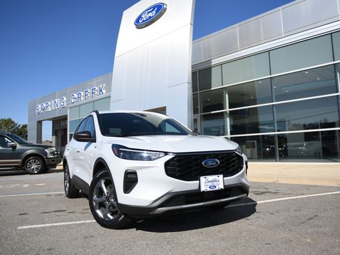 New 2026 Ford Escape ST-Line w/ Tech Pack #1 image 5