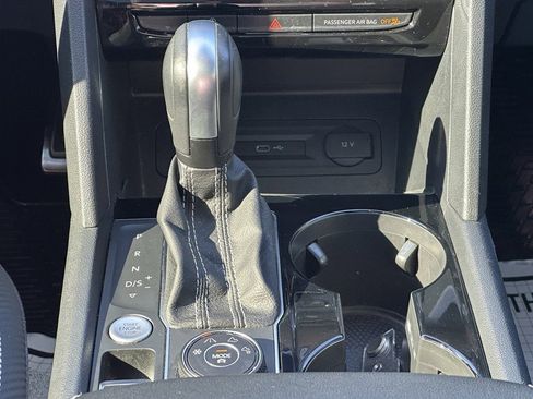 Used 2023 Volkswagen Atlas Cross Sport SEL R-Line image 16