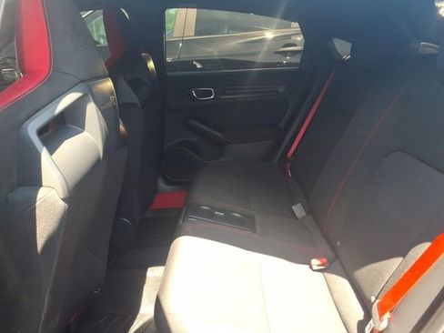 Used 2025 Honda Civic Type R image 18