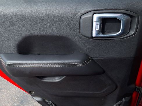 Used 2021 Jeep Gladiator Overland w/ Popular Equipment Package image 13