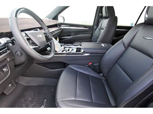 New 2026 Cadillac Escalade ESV 2WD image 14