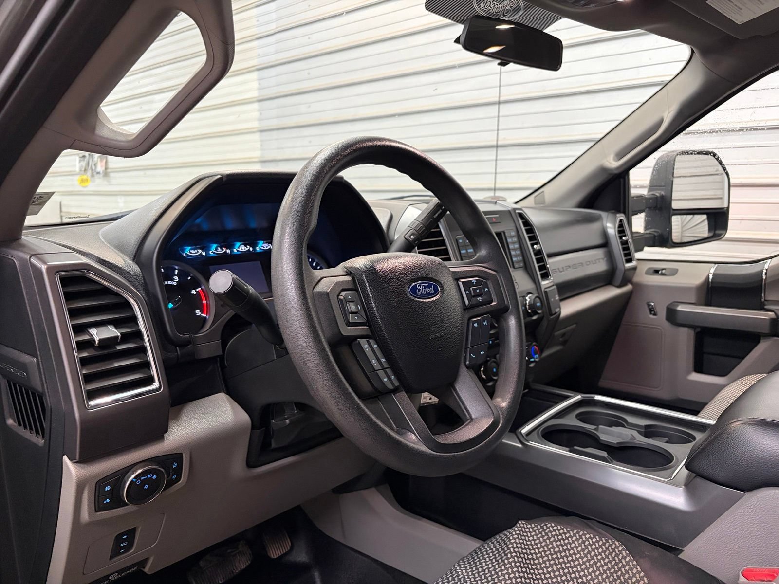 Used 2017 Ford F350 XLT w/ XLT Value Package AWD/4WD image 12