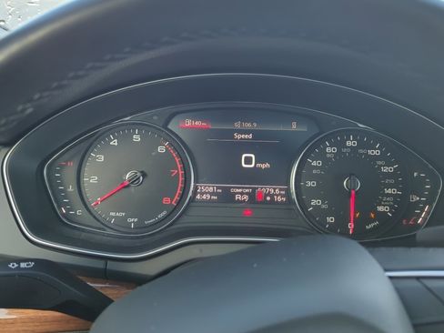 Used 2023 Audi Q5 2.0T Premium w/ Convenience Package image 15