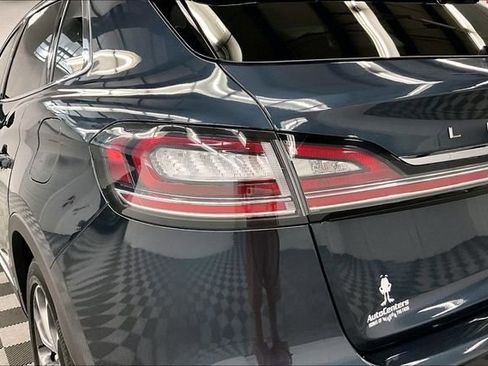 Used 2022 Lincoln Nautilus Reserve w/ Equipment Group 201A AWD/4WD image 35