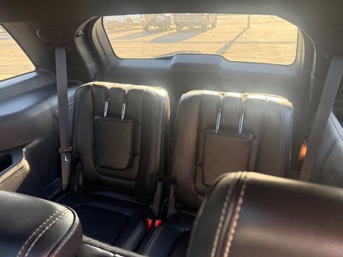 Used 2015 Ford Explorer Sport w/ Equipment Group 401A image 11