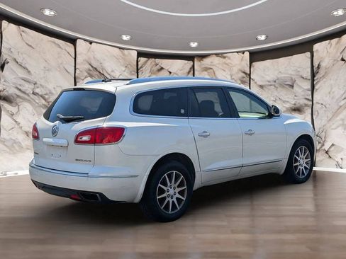 Used 2015 Buick Enclave Leather FWD image 11