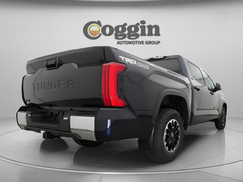 New 2026 Toyota Tundra SR5 AWD/4WD image 16