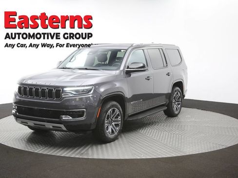 Used 2024 Jeep Wagoneer Series II AWD/4WD image 58