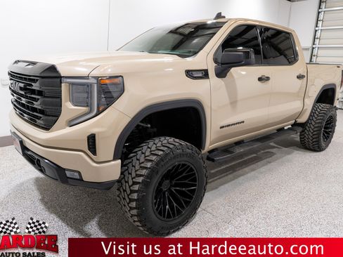 Used 2023 GMC Sierra 1500 Elevation w/ Preferred Package AWD/4WD image 2