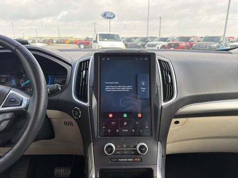 Used 2023 Ford Edge Titanium AWD/4WD image 14