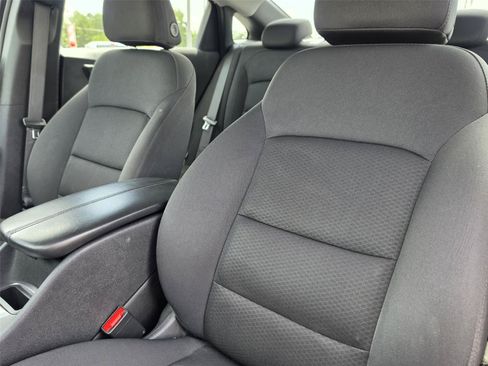 Used 2024 Chevrolet Malibu LT FWD image 18
