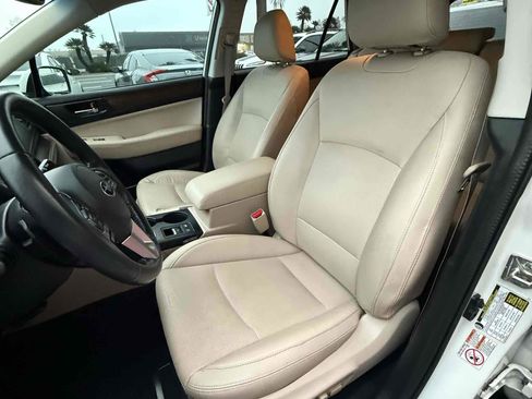 Used 2016 Subaru Outback 2.5i Limited image 25
