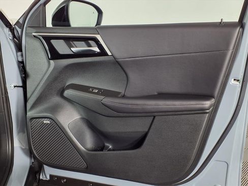 New 2026 Mitsubishi Outlander Trail Edition image 8