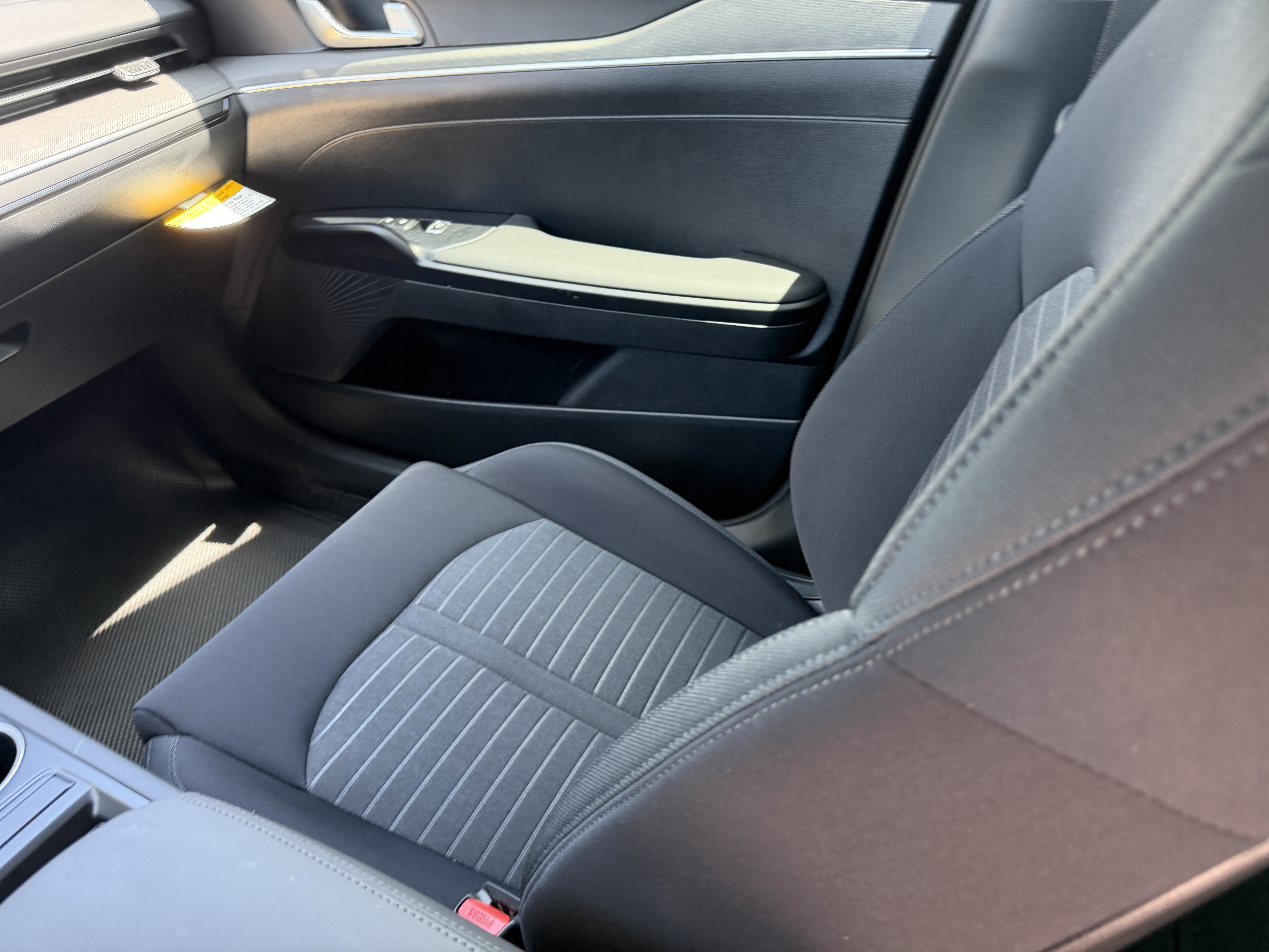 New 2026 Kia K5 LXS FWD image 12