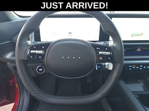 Used 2025 Hyundai Ioniq 6 SEL RWD image 11