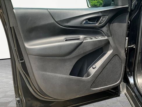 Used 2019 Chevrolet Equinox LT FWD image 20