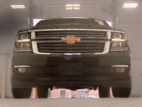 Used 2016 Chevrolet Suburban LTZ AWD/4WD image 3