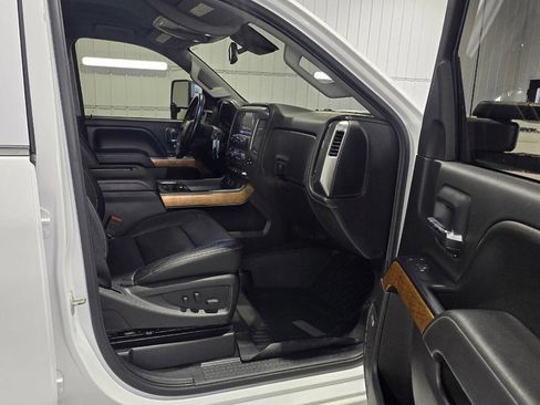 Used 2017 Chevrolet Silverado 3500 LTZ w/ Duramax Plus Package image 8