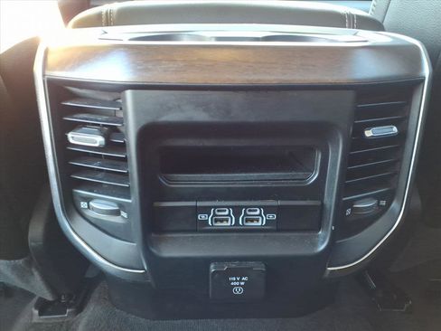 Used 2022 RAM 1500 Laramie image 12