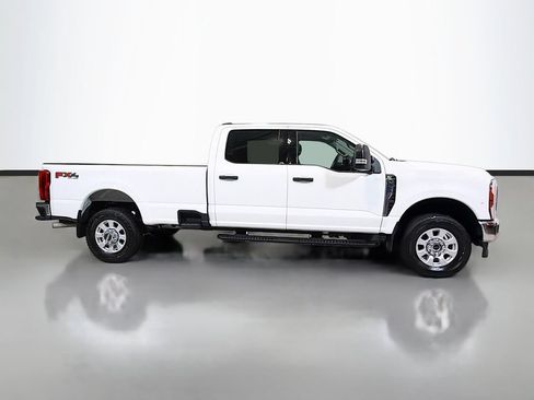 Used 2024 Ford F350 XLT w/ FX4 Off-Road Package AWD/4WD image 10