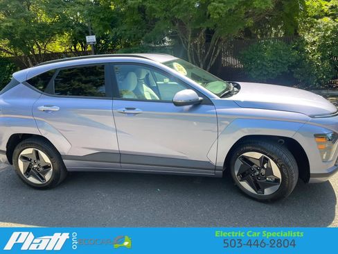 Used 2024 Hyundai Kona SEL FWD image 13