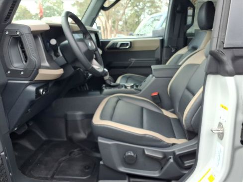 New 2026 Ford Bronco Big Bend w/ Black Diamond Package AWD/4WD image 8