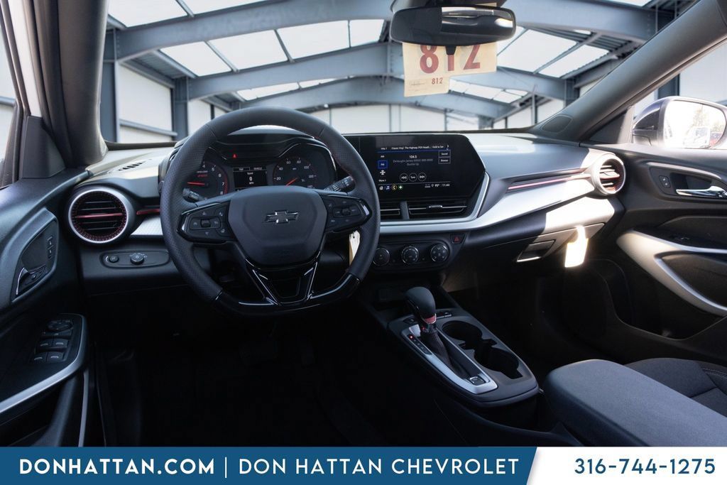 New 2026 Chevrolet Trax RS w/ Sunroof Package FWD image 16