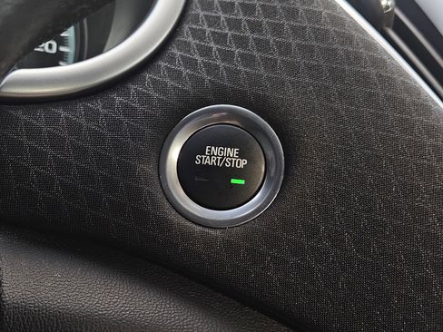 Used 2025 Chevrolet Malibu LT image 21