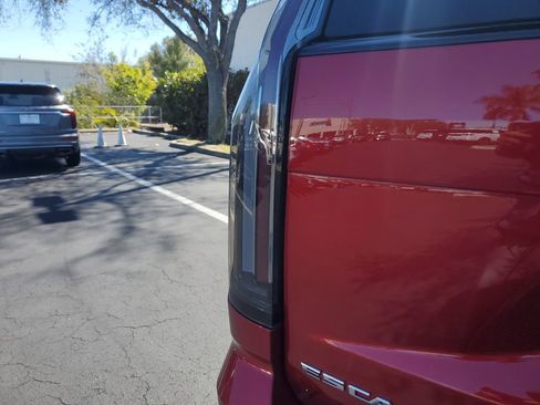 Certified 2025 Cadillac Escalade Sport Platinum w/ LPO, Floor Liner Package image 29