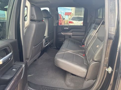 Used 2022 Chevrolet Silverado 3500 LTZ w/ LTZ Plus Package image 10